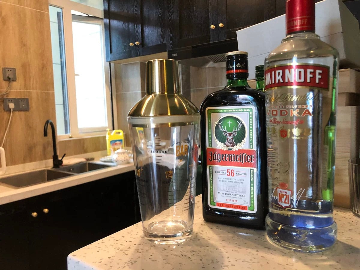 Pure Gold Shaker Set